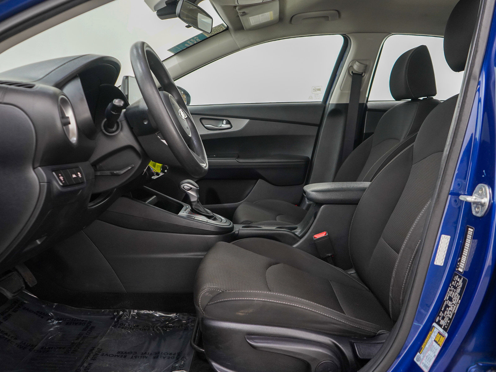 Used 2020 Kia Forte LXS FWD image 21
