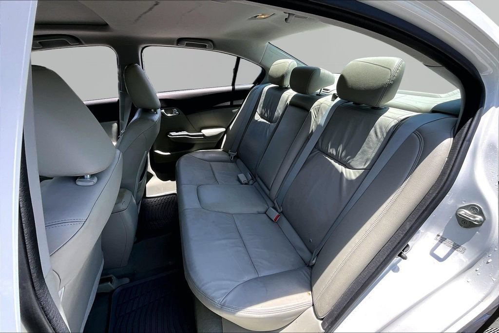 Used 2012 Honda Civic EX-L image 16