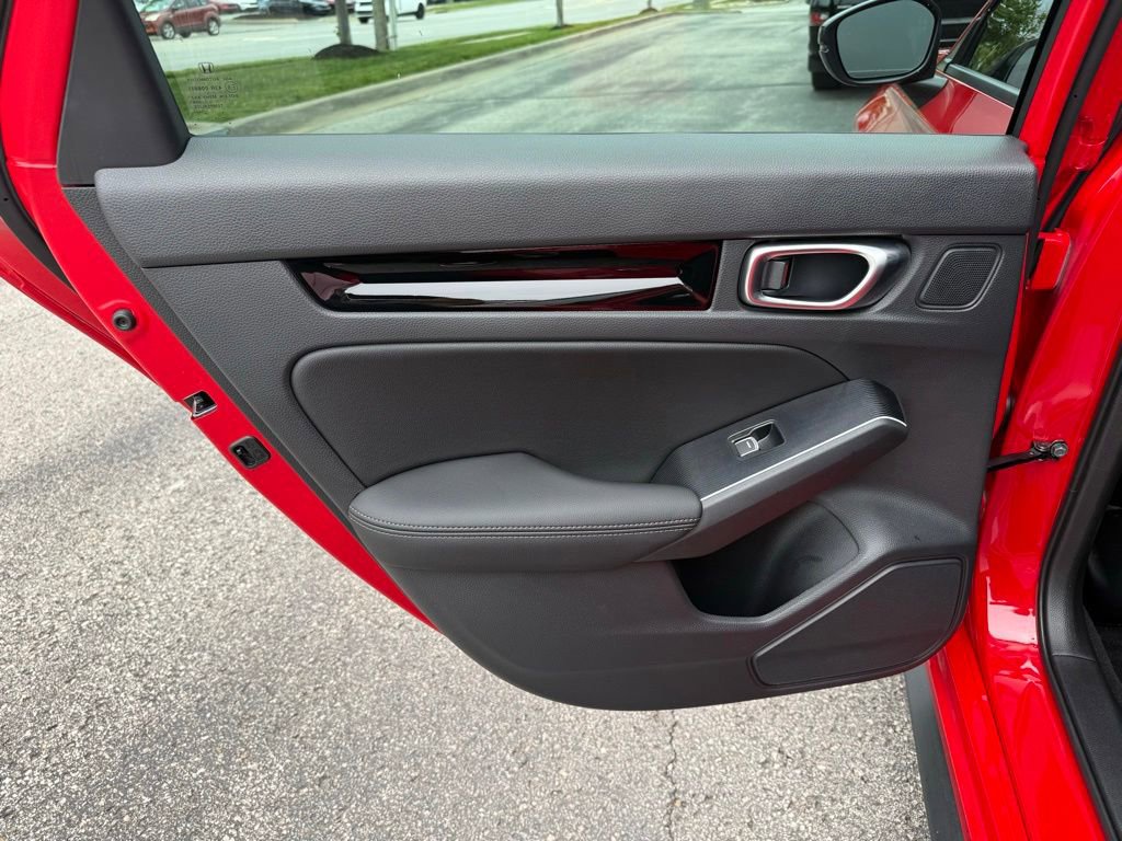 Used 2026 Honda Civic Sport Touring image 32