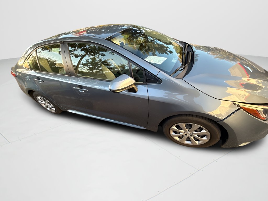 Used 2022 Toyota Corolla LE FWD image 4