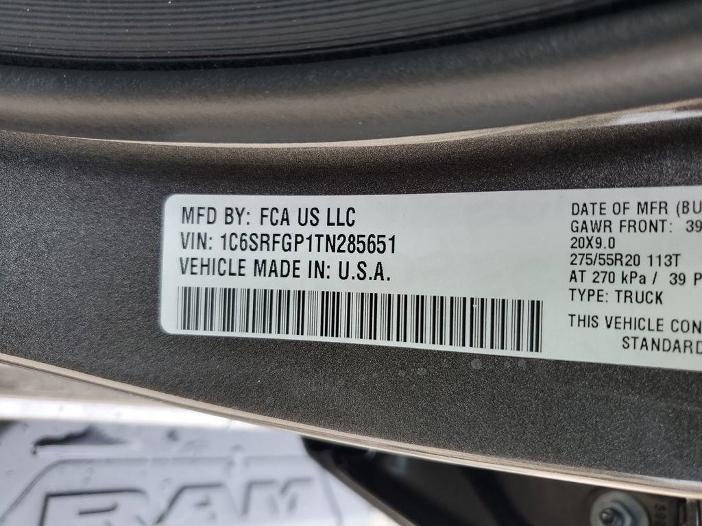 New 2026 RAM 1500 Express AWD/4WD image 32