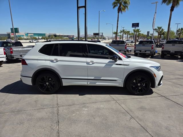 Used 2023 Volkswagen Tiguan SE R-Line image 7