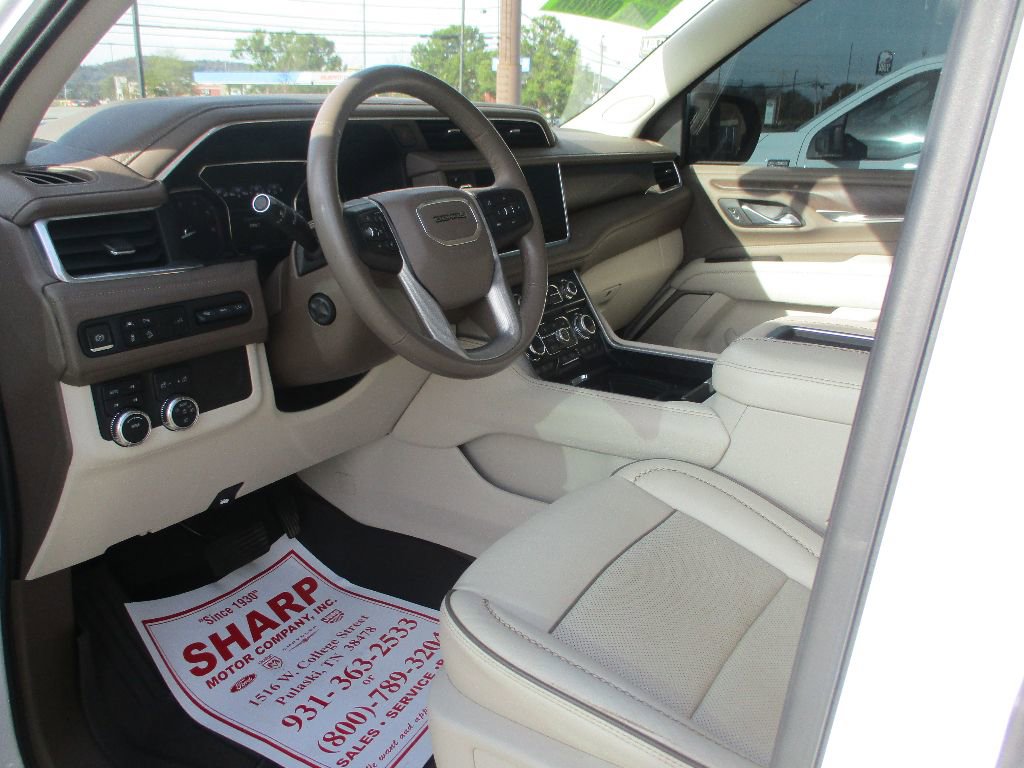 Used 2021 GMC Yukon XL Denali image 4