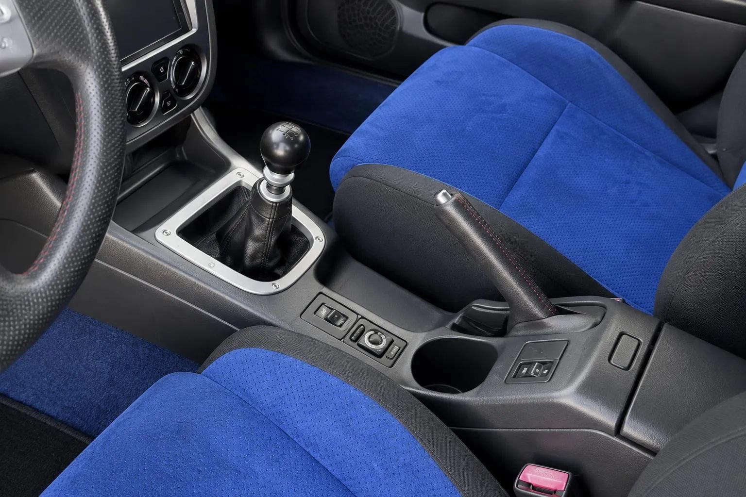 Used 2004 Subaru Impreza WRX STI AWD/4WD image 10