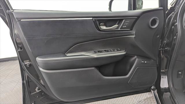 Used 2018 Honda Clarity Touring image 11