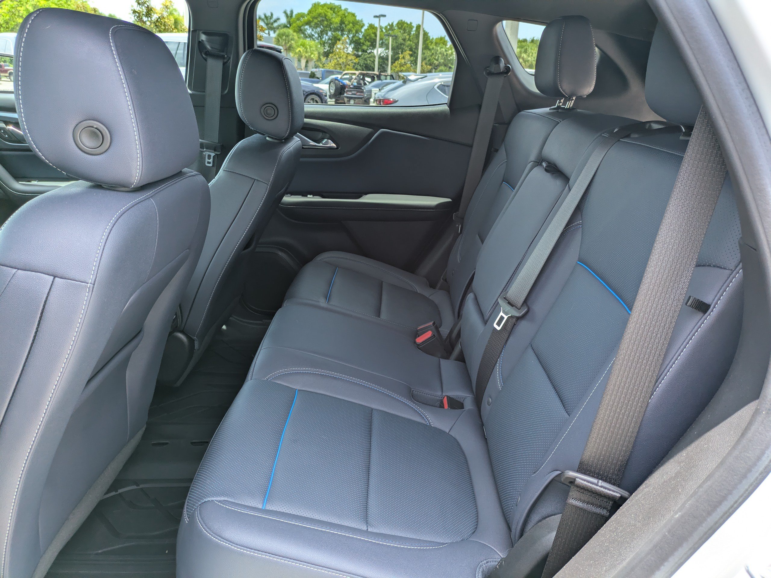 Used 2024 Chevrolet Blazer RS w/ Driver Confidence II Package FWD image 13