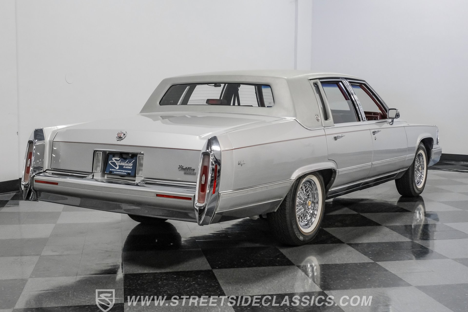 Used 1991 Cadillac Brougham image 24