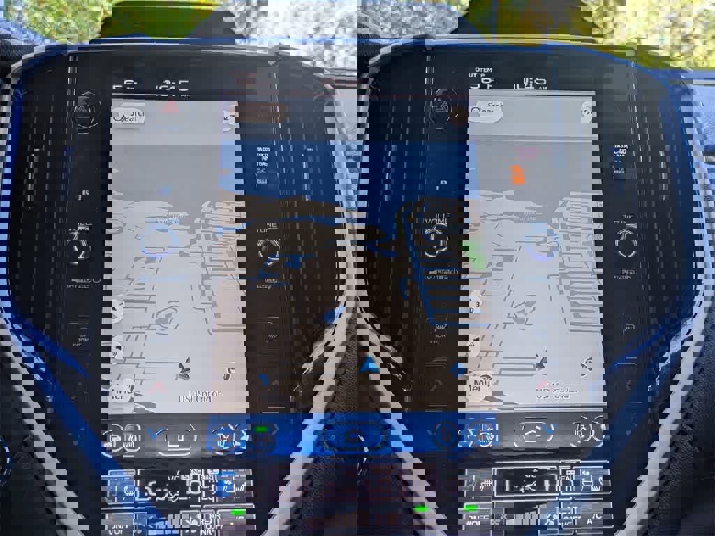 Used 2023 Subaru Ascent Touring image 31