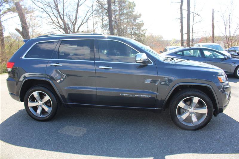 Used 2014 Jeep Grand Cherokee Overland image 8