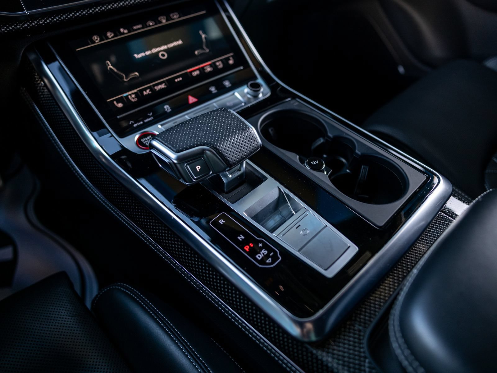 Used 2023 Audi SQ7 Prestige w/ Sport Package AWD/4WD image 15