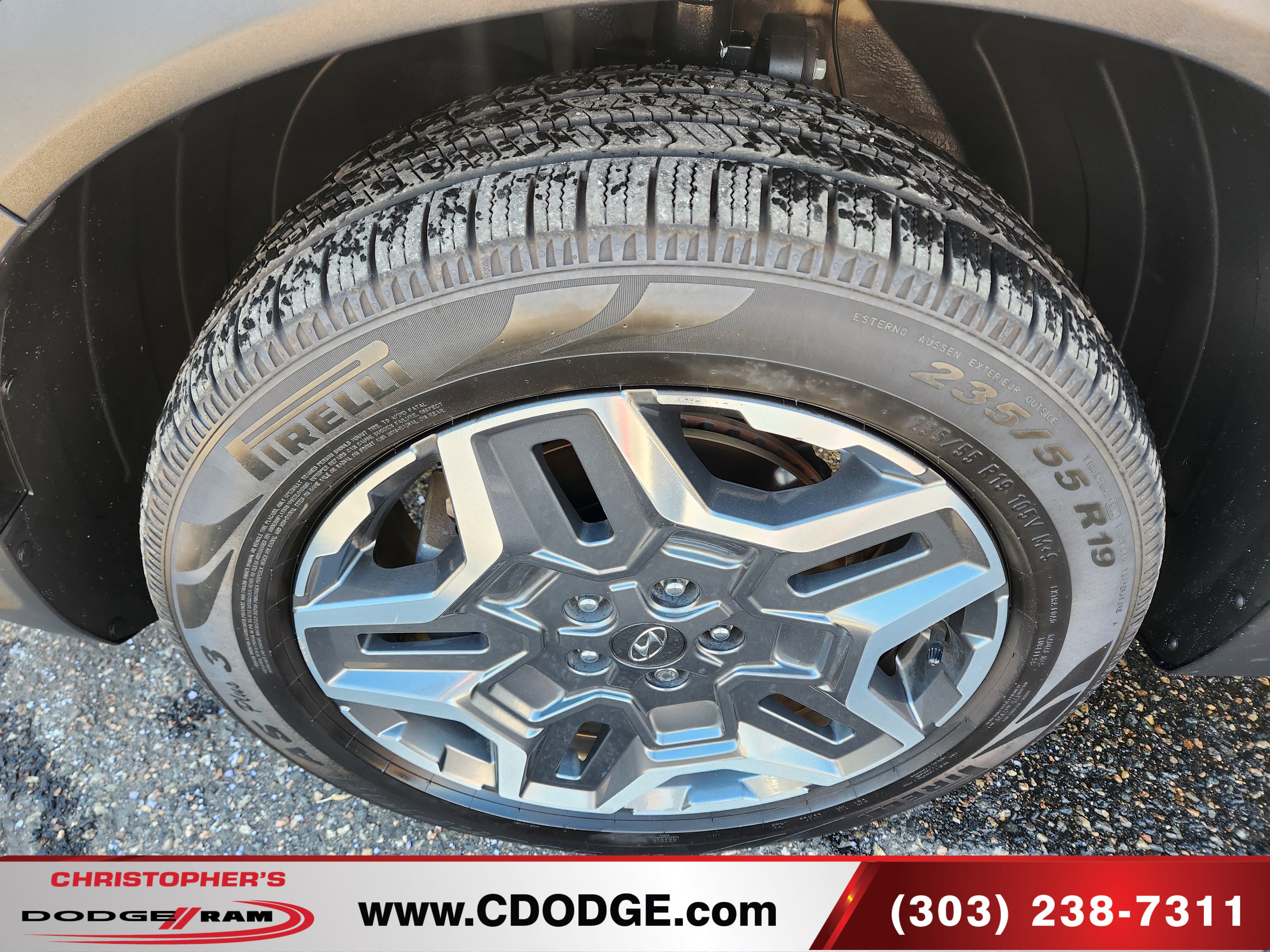 Used 2022 Hyundai Santa Fe SEL Premium image 9