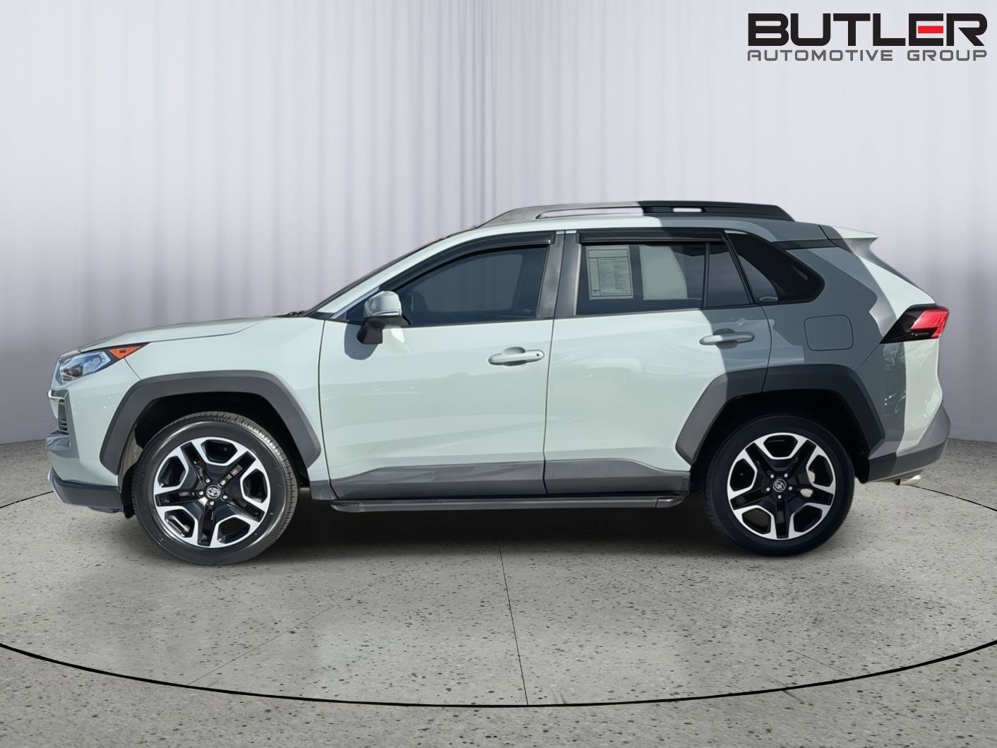 Used 2020 Toyota RAV4 Adventure image 3