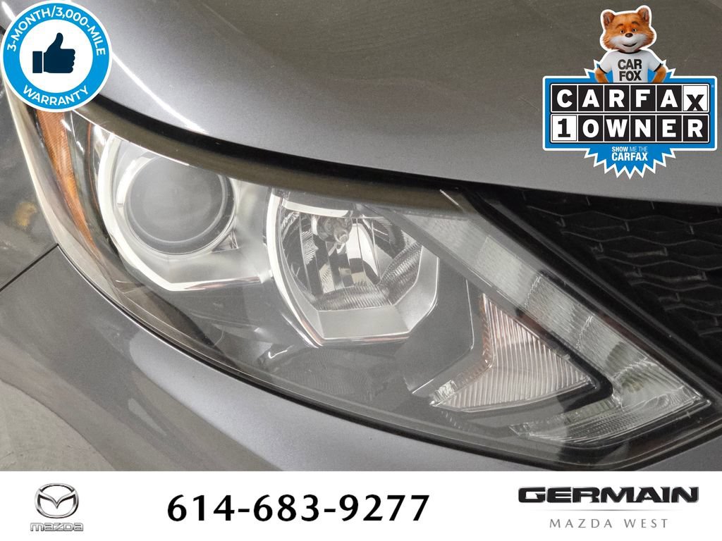 Used 2018 Nissan Rogue Sport SV AWD/4WD image 16