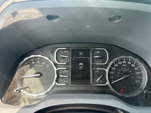 Used 2019 Toyota Tundra Limited w/ Limited Premium Package AWD/4WD image 23