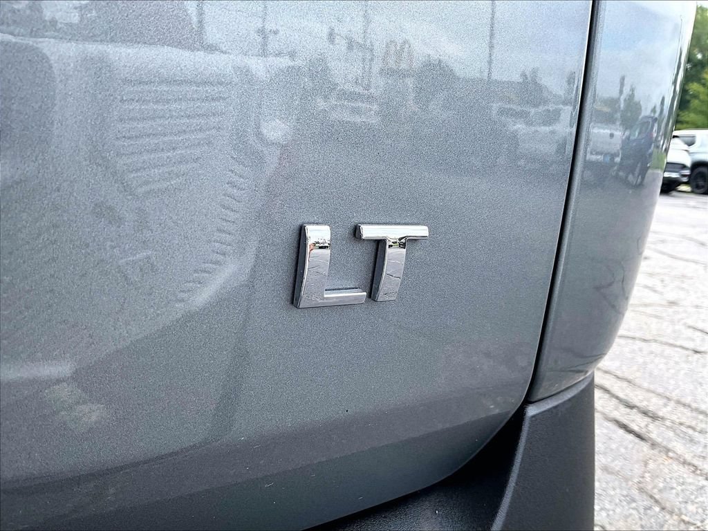 Used 2023 Chevrolet Traverse LT AWD/4WD image 30
