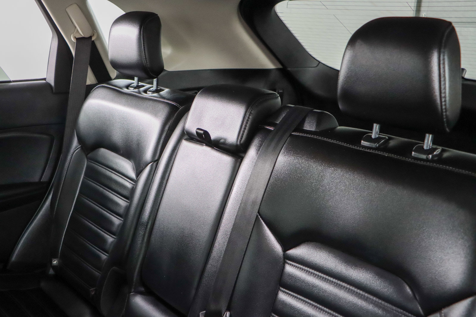 Used 2022 Ford Edge SEL image 24