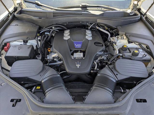 Used 2019 Maserati Levante S AWD/4WD image 23