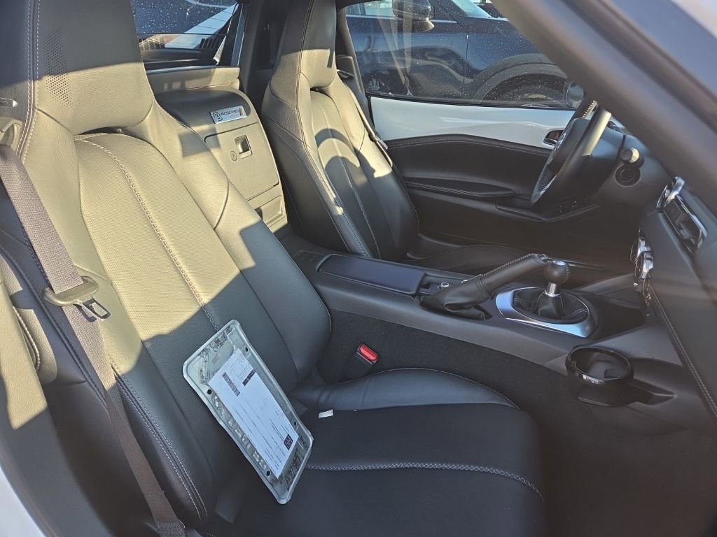 Used 2021 MAZDA MX-5 Miata RF Grand Touring image 19