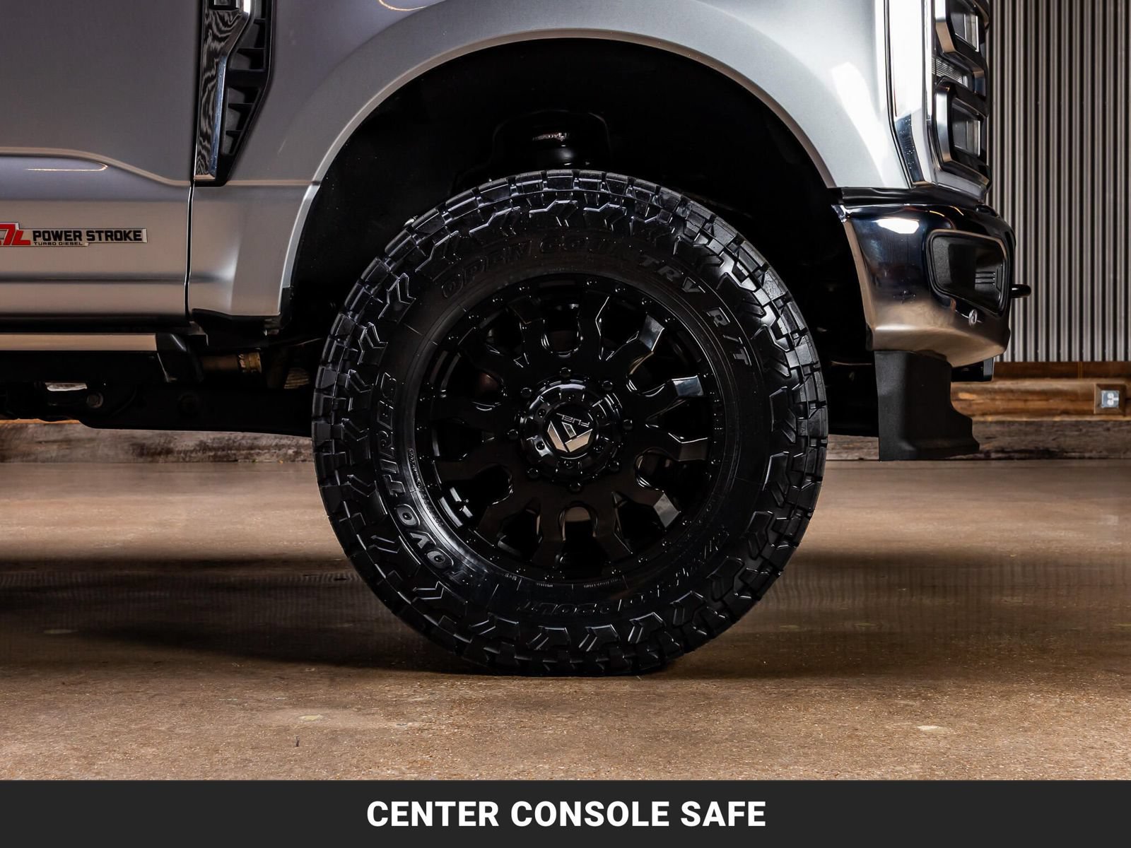 Used 2024 Ford F350 Lariat w/ Lariat Ultimate Package AWD/4WD image 12