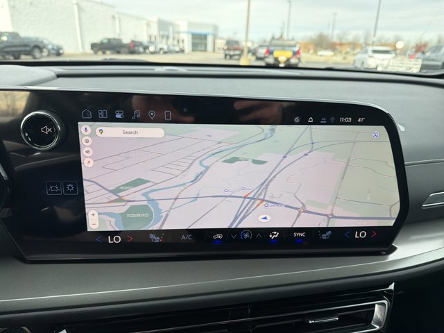 New 2026 Chevrolet Traverse LT w/ Driver Confidence Package image 17