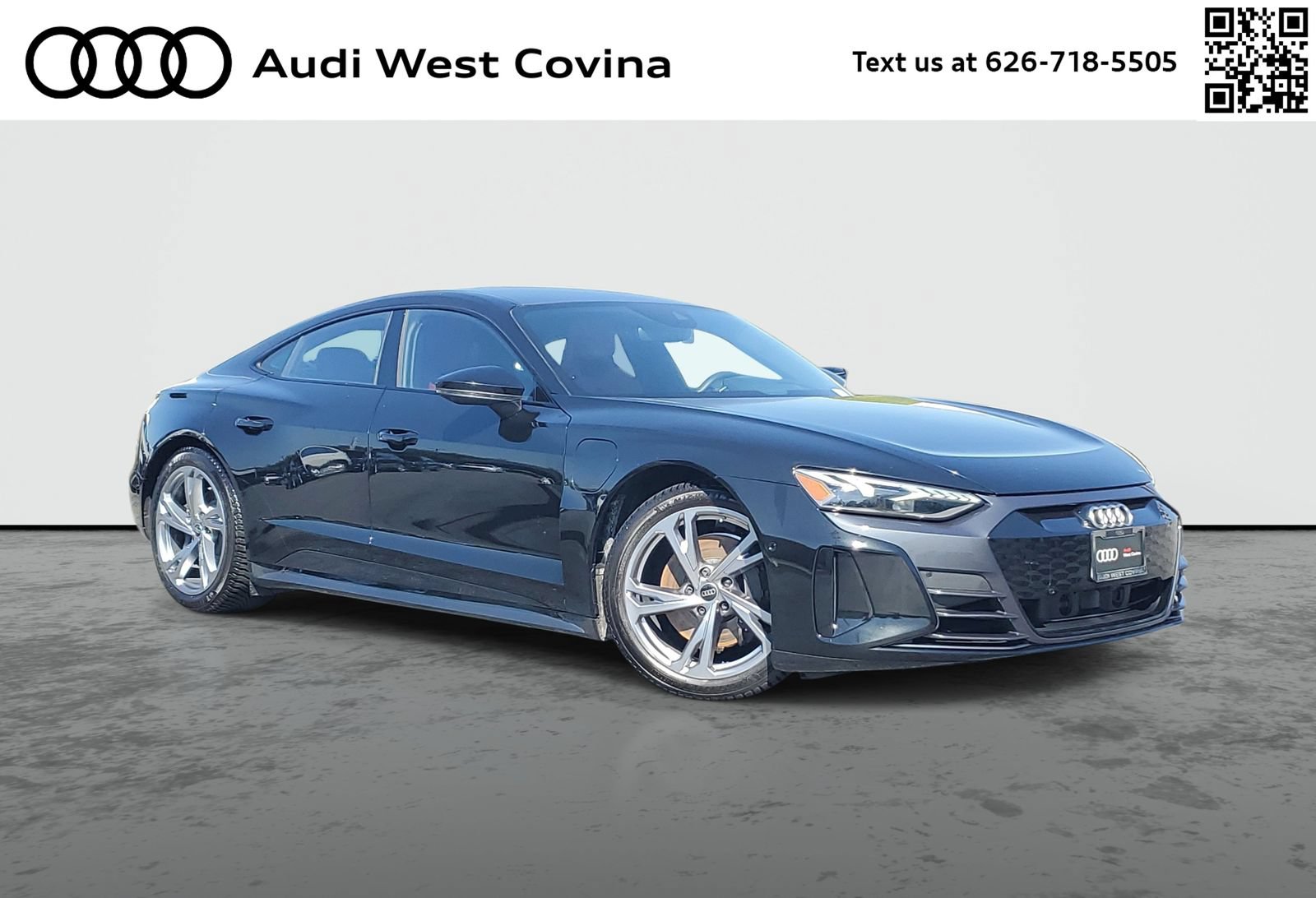 Used 2023 Audi e-tron GT Prestige AWD/4WD image 1