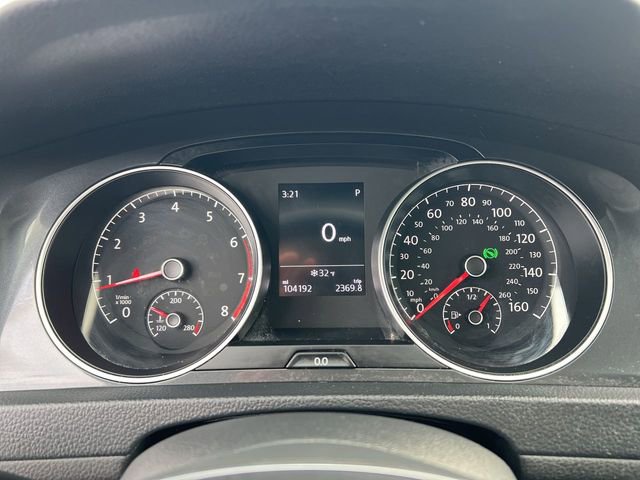 Used 2018 Volkswagen Golf S FWD image 23