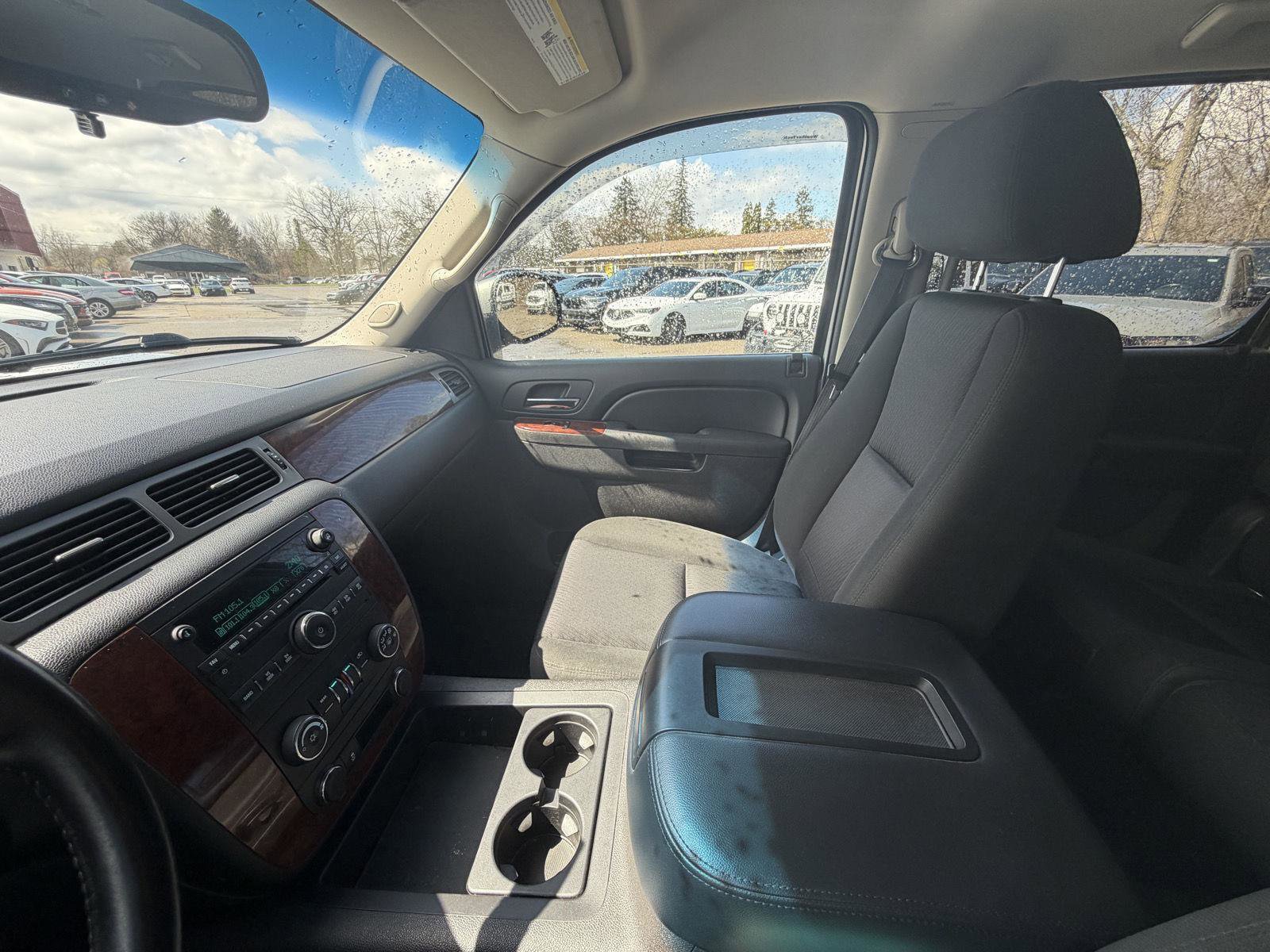 Used 2012 Chevrolet Suburban LS AWD/4WD image 16