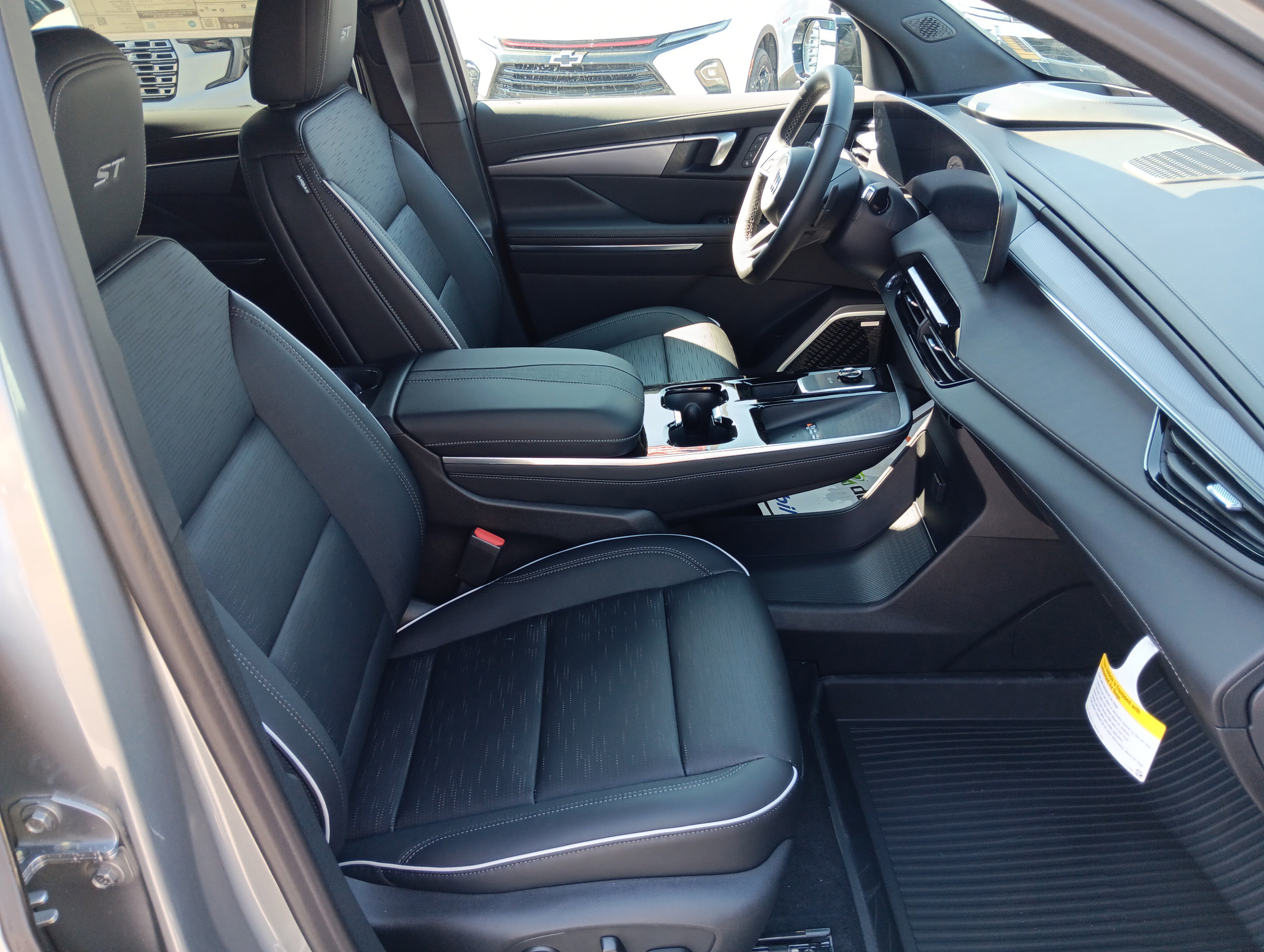 New 2026 Buick Enclave Sport Touring w/ Power Package image 19