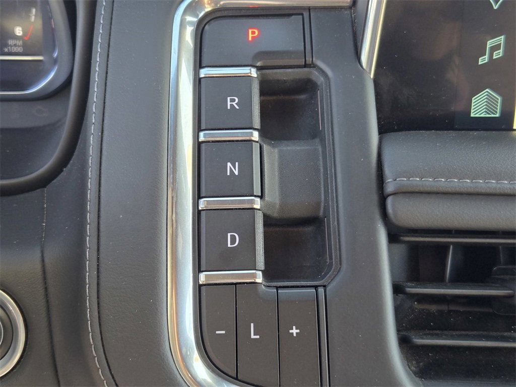 Used 2024 Chevrolet Tahoe LT image 17