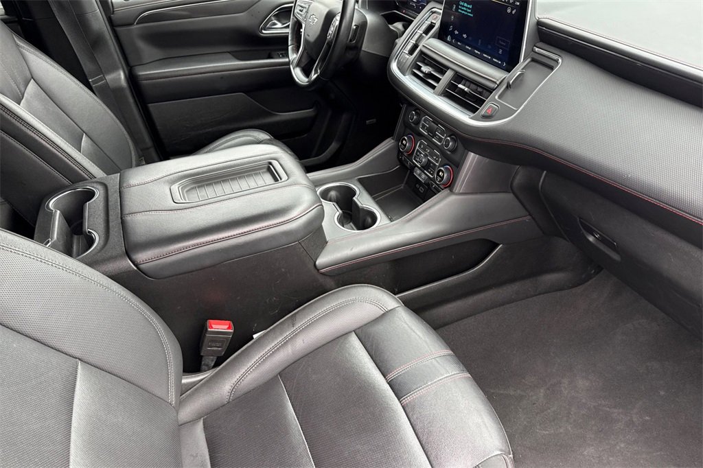 Used 2024 Chevrolet Suburban RST image 25