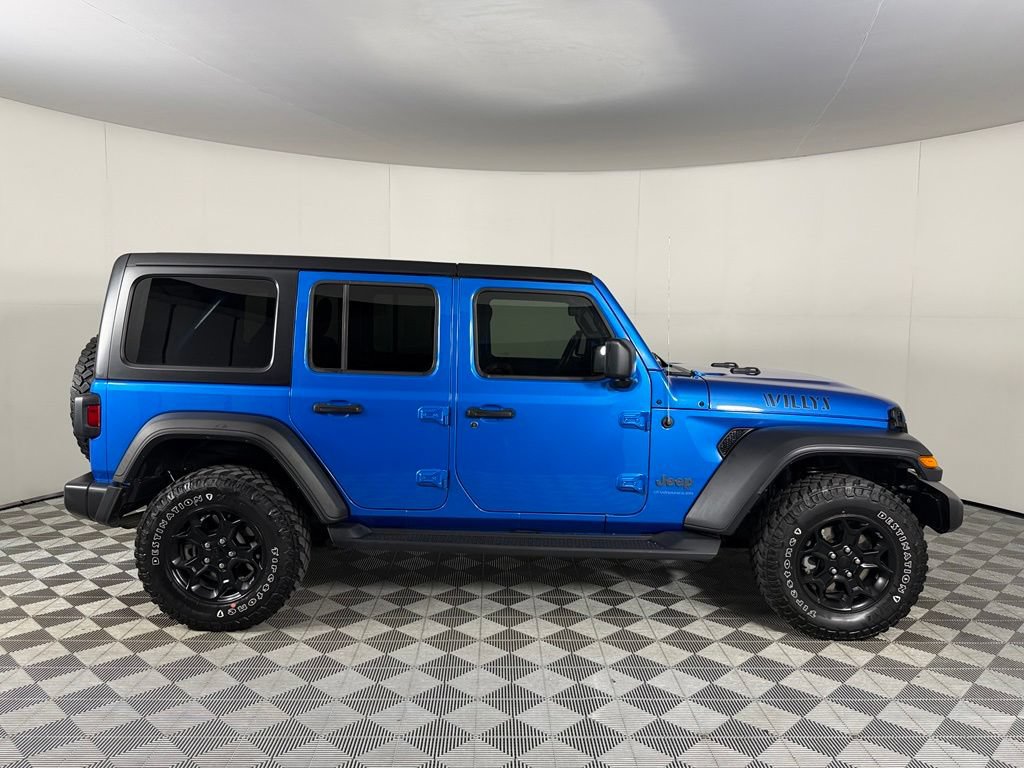 Used 2023 Jeep Wrangler Unlimited w/ Cold Weather Group AWD/4WD image 4