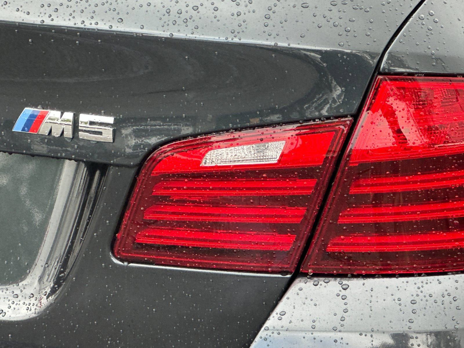 Used 2014 BMW M5 image 26
