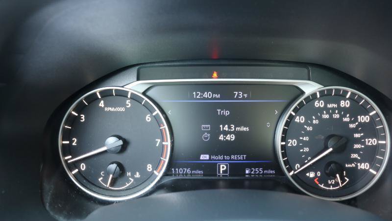Used 2025 Nissan Altima 2.5 SV FWD image 9