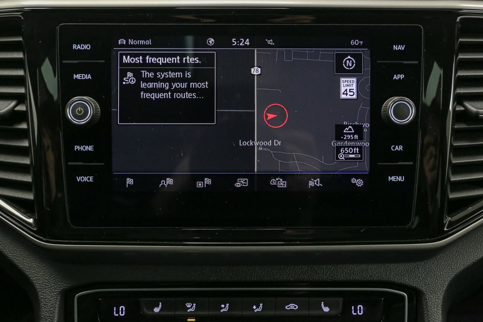 Certified 2020 Volkswagen Atlas Cross Sport SEL image 29