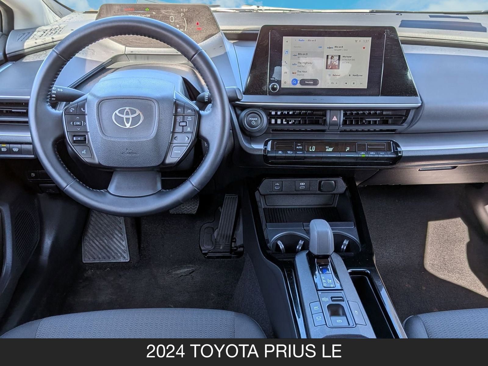 Used 2024 Toyota Prius LE image 14