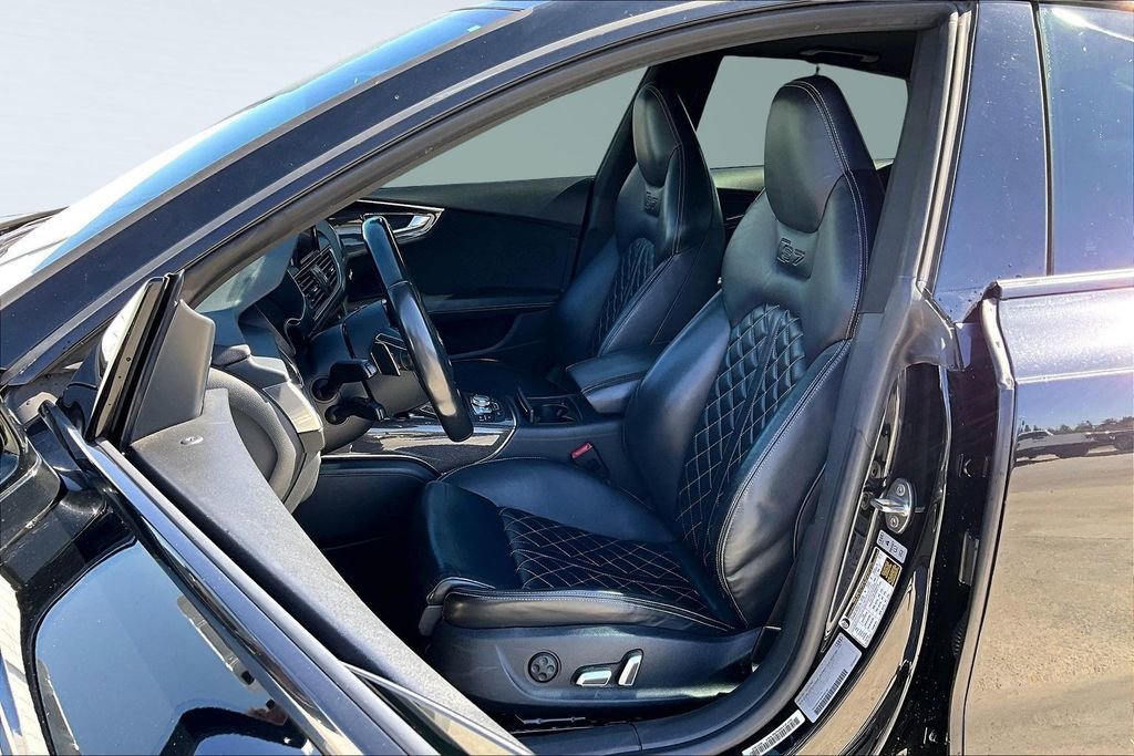 Used 2017 Audi S7 Premium Plus w/ Driver Assistance Package image 3