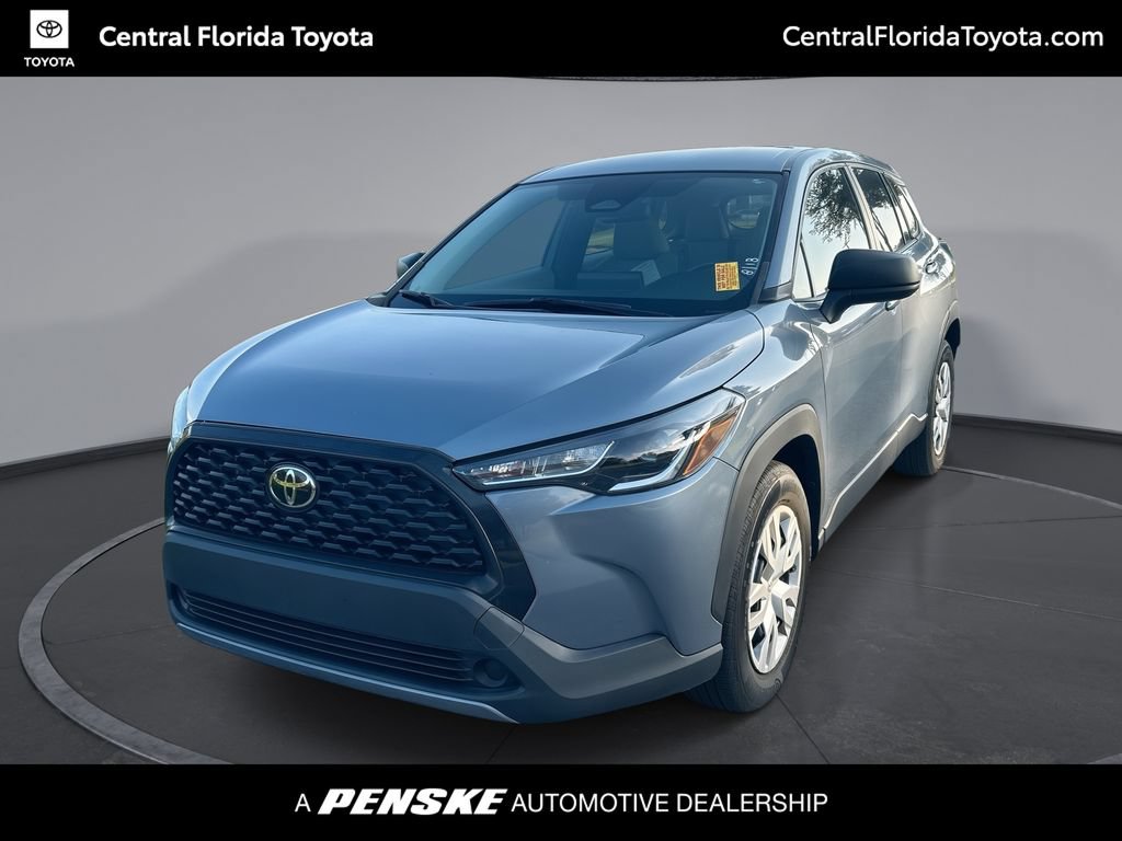 Used 2024 Toyota Corolla Cross L FWD image 1