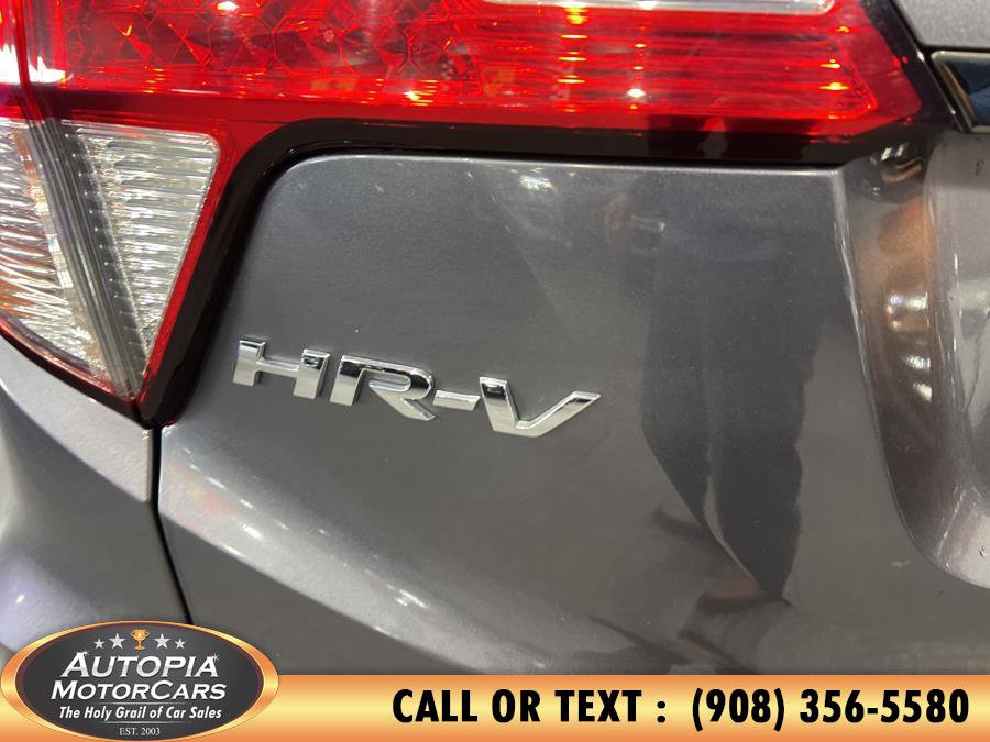 Used 2021 Honda HR-V Sport image 32
