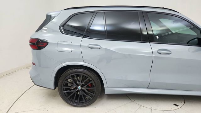 Used 2025 BMW X5 xDrive40i w/ M Sport Package image 7