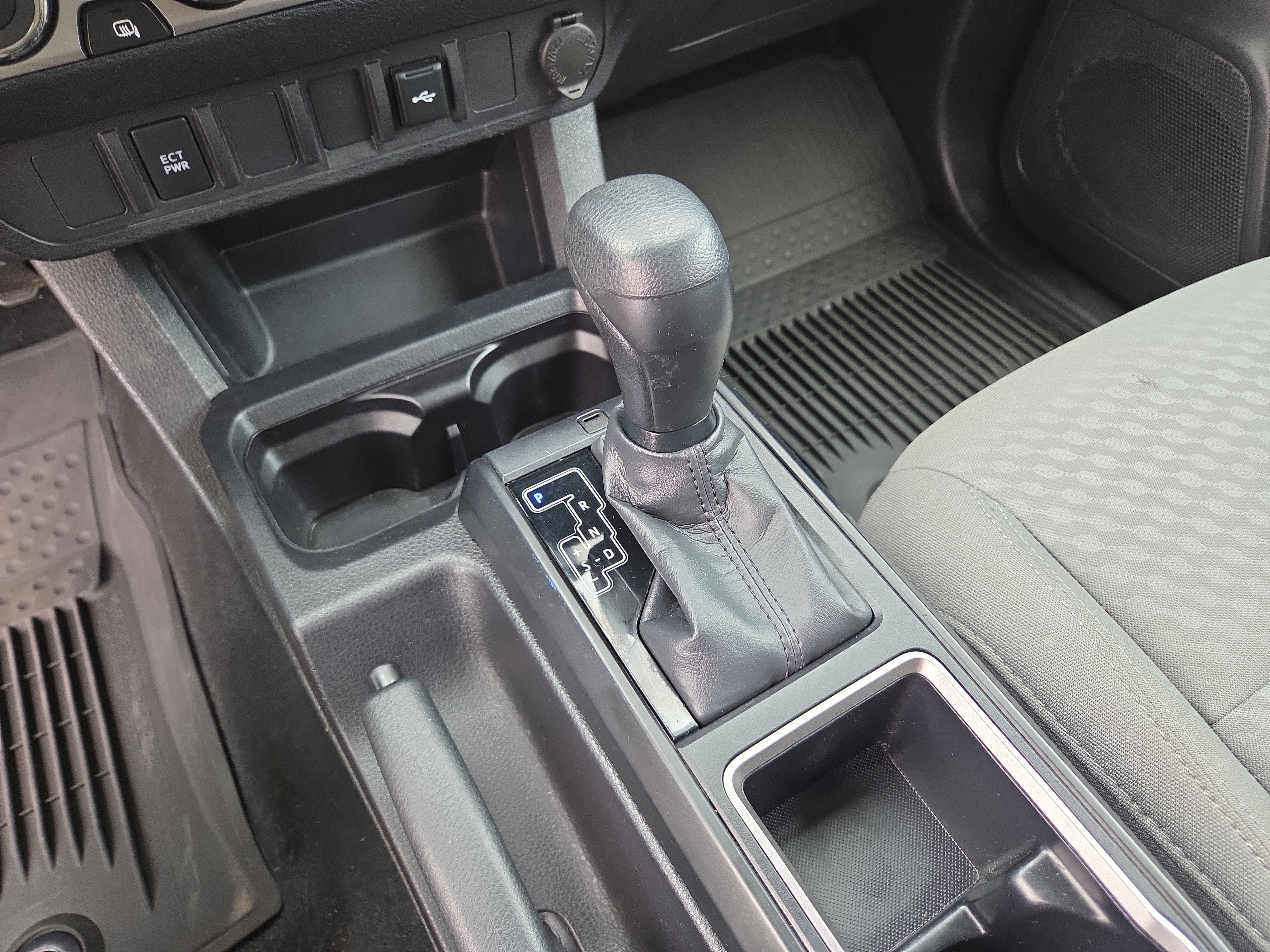 Certified 2023 Toyota Tacoma SR image 28