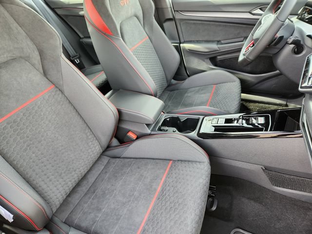 New 2026 Volkswagen Golf SE FWD image 26