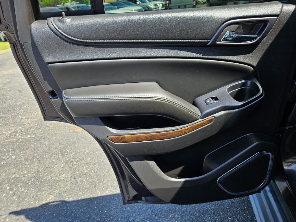 Used 2015 Chevrolet Tahoe LT AWD/4WD image 13