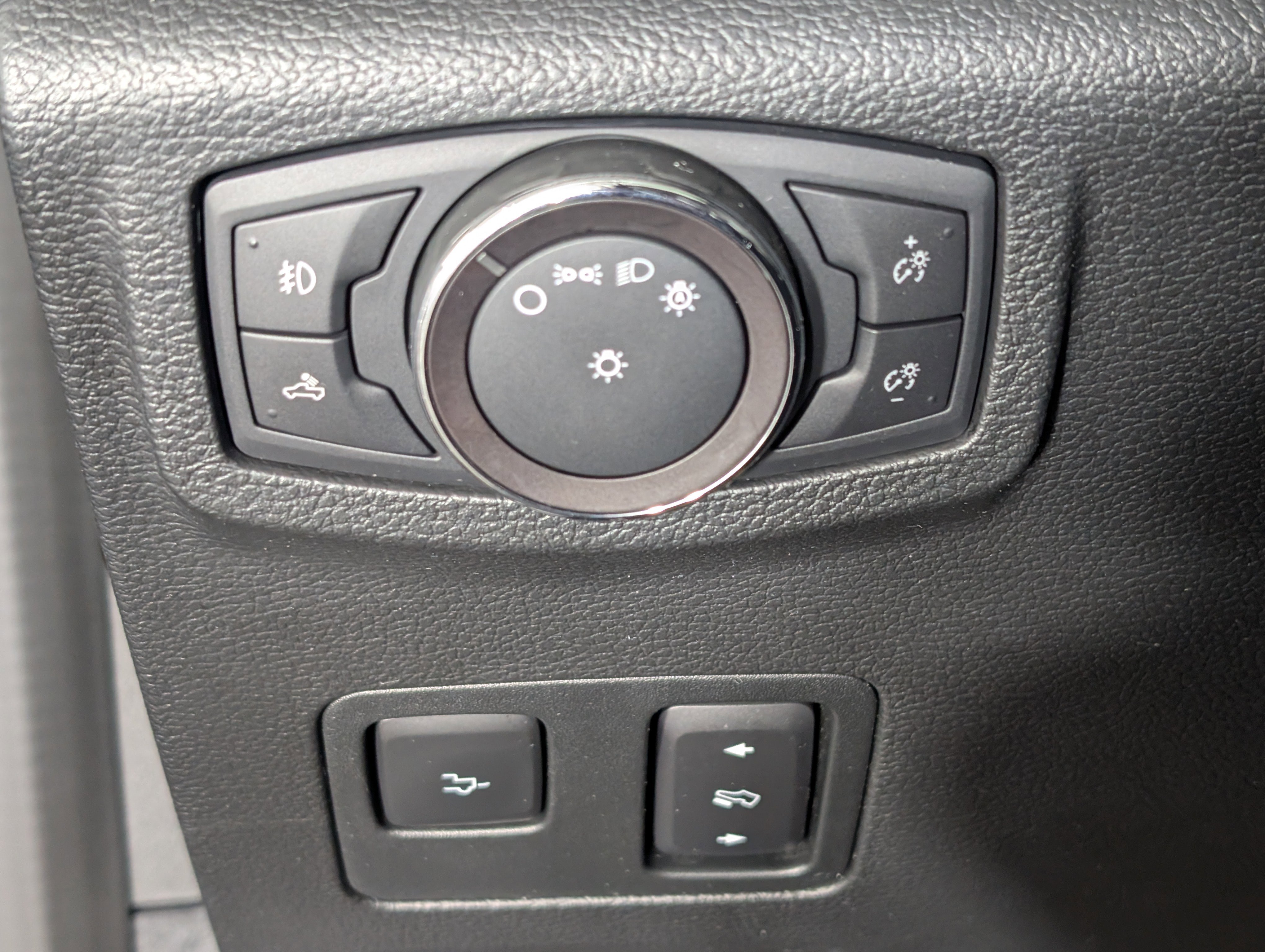 Used 2019 Ford F250 Lariat w/ Lariat Ultimate Package image 27