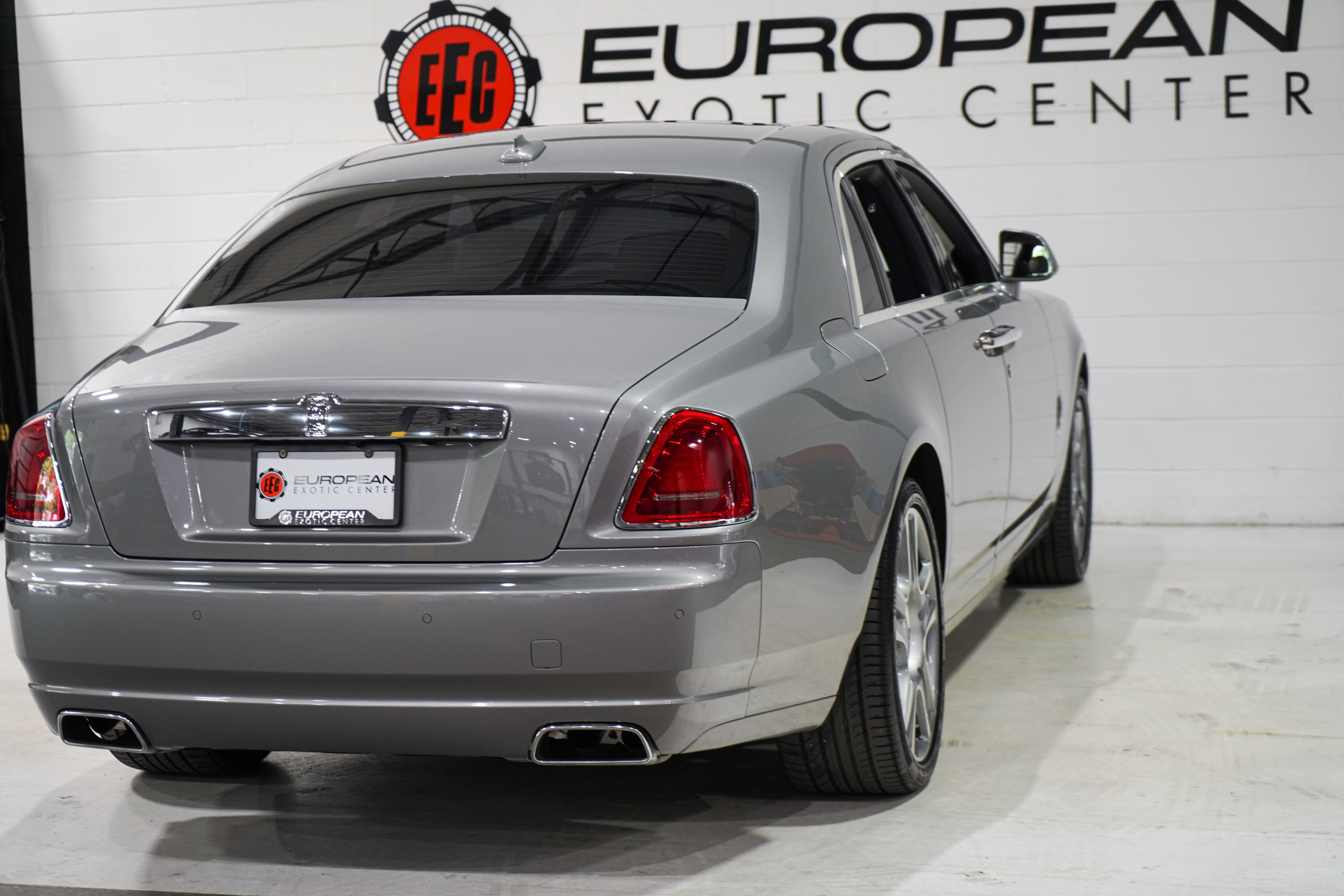 Used 2015 Rolls-Royce Ghost RWD image 38