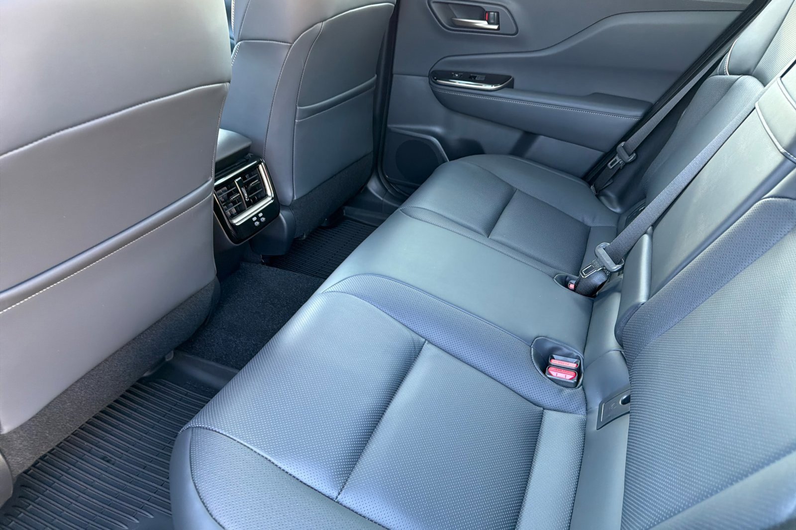 New 2026 Toyota Crown Signia image 11