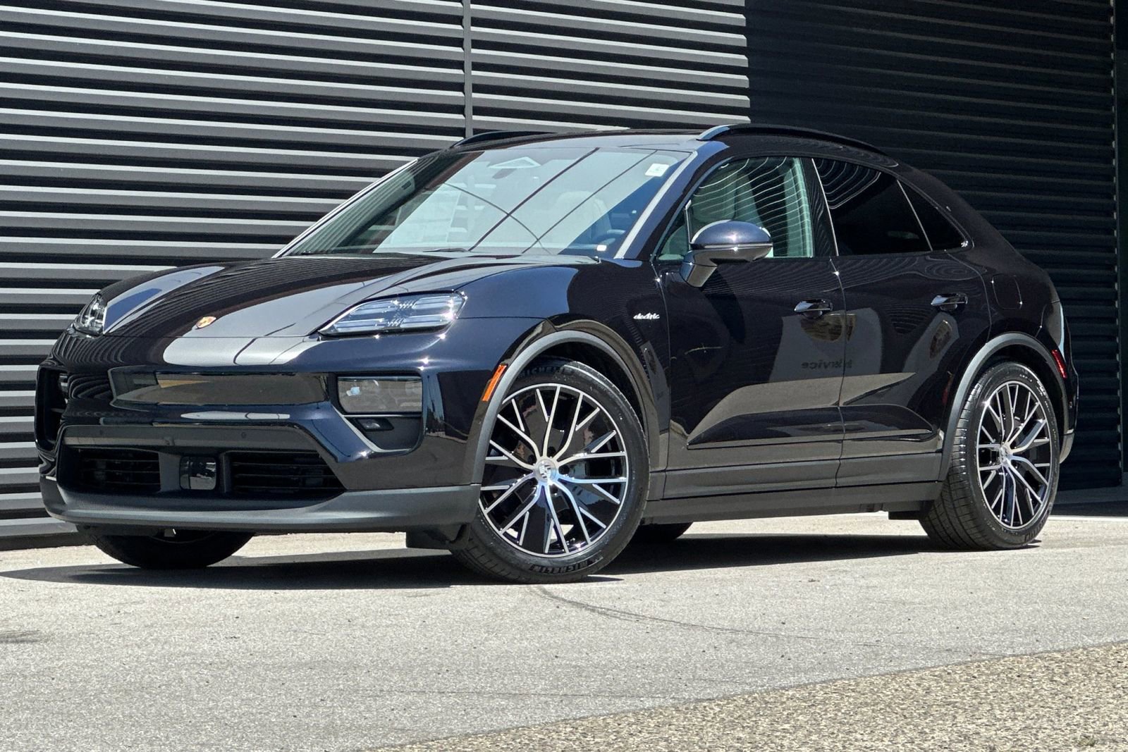 New 2026 Porsche Macan 4 Electric
