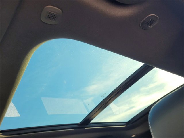 New 2025 Jeep Grand Cherokee Limited w/ Luxury Tech Group II image 5