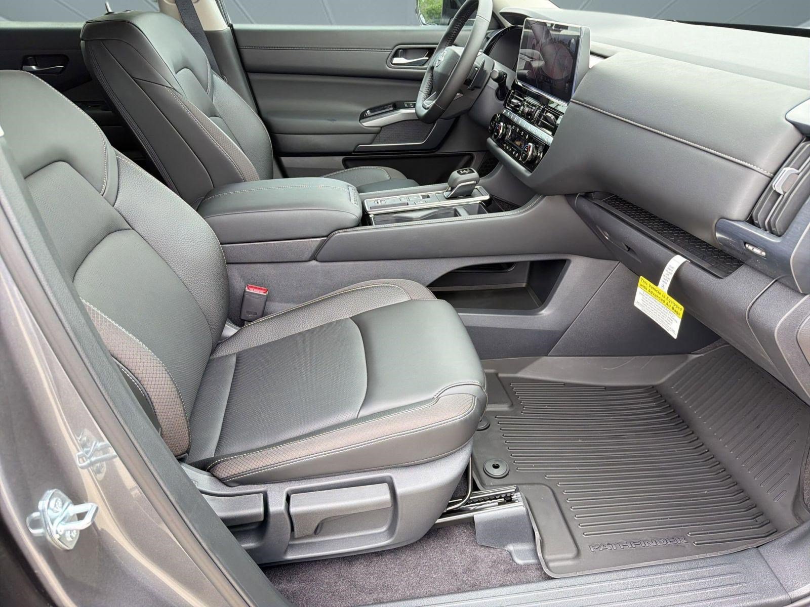 New 2026 Nissan Pathfinder SL FWD image 29