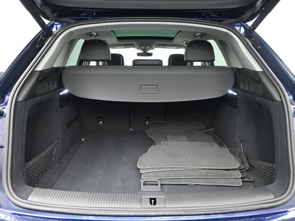 Used 2022 Audi Q5 2.0T Premium w/ Convenience Package image 31