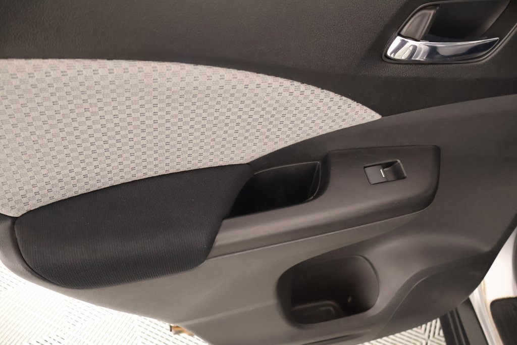 Used 2015 Honda CR-V EX image 17